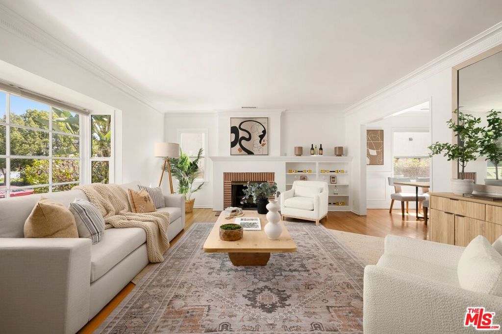 1905 Camden Avenue Property Photo 2