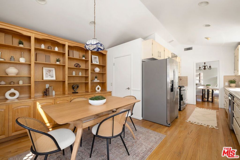 1905 Camden Avenue Property Photo 10