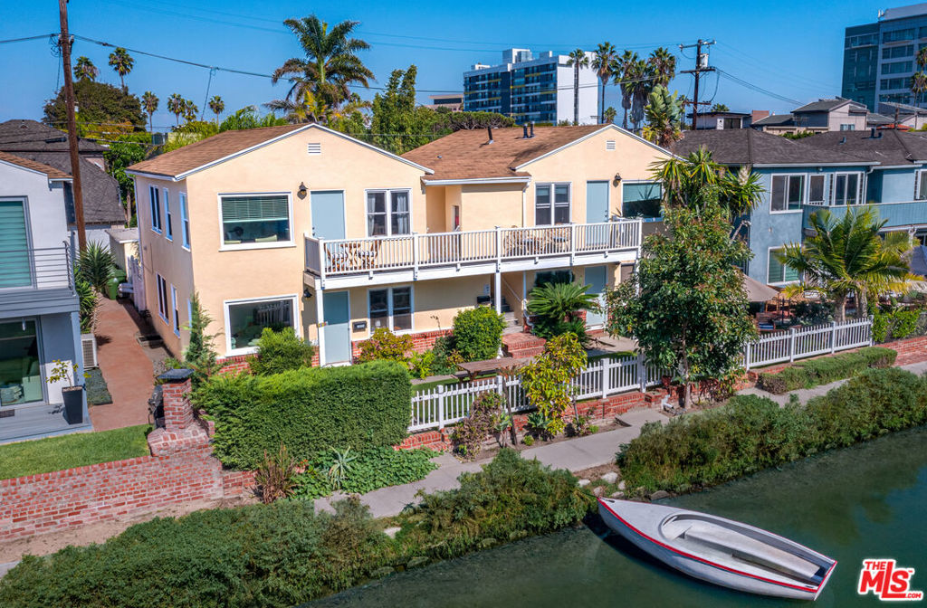 2824 Grand Canal Property Photo 2