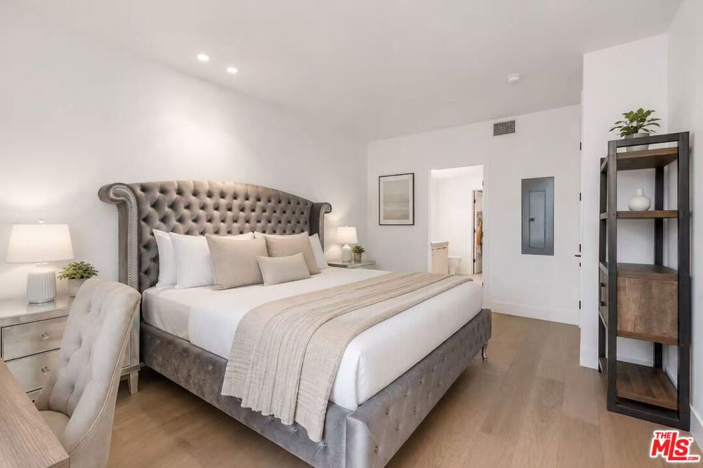 10777 Wilshire Boulevard 603 Property Photo 9