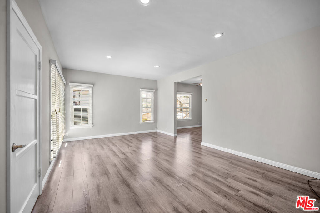 1221 4th Avenue #2 Property Photo 6