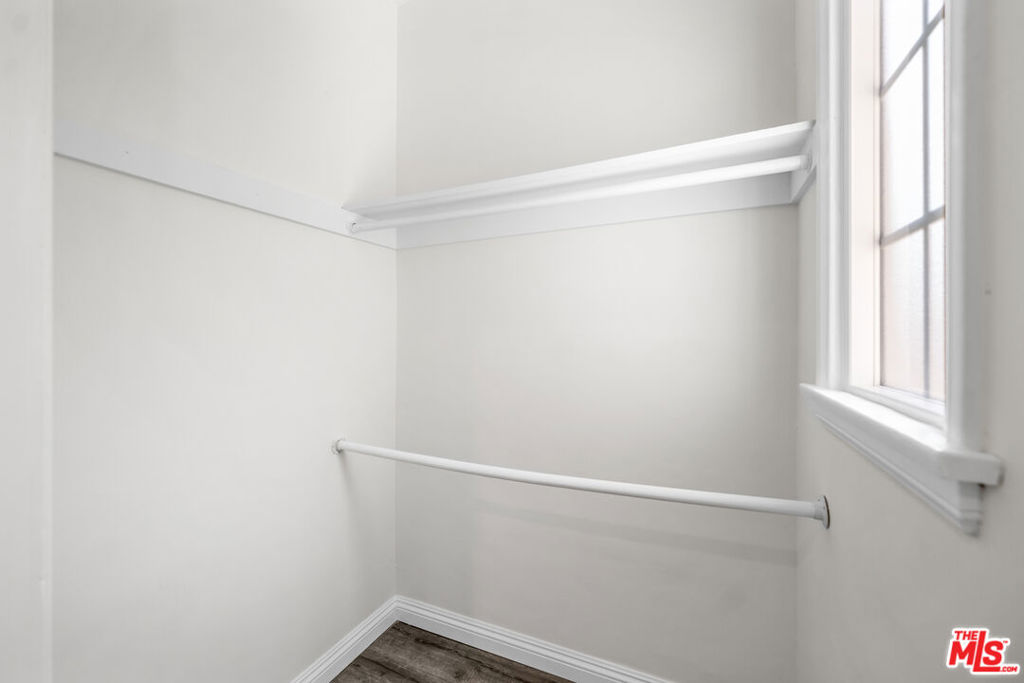 1221 4th Avenue #2 Property Photo 9