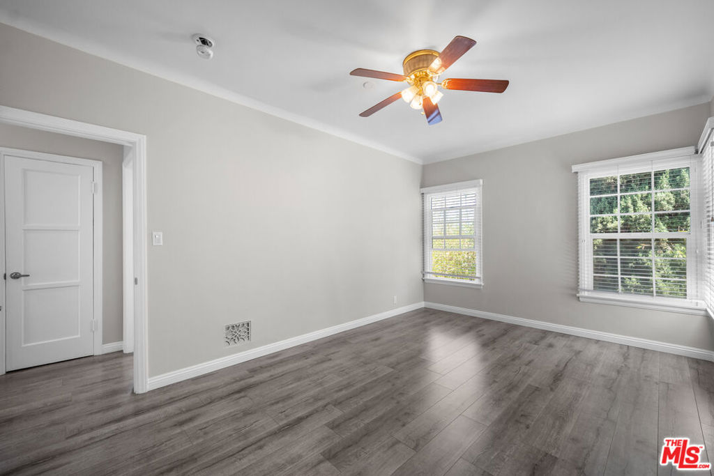1221 4th Avenue #2 Property Photo 11