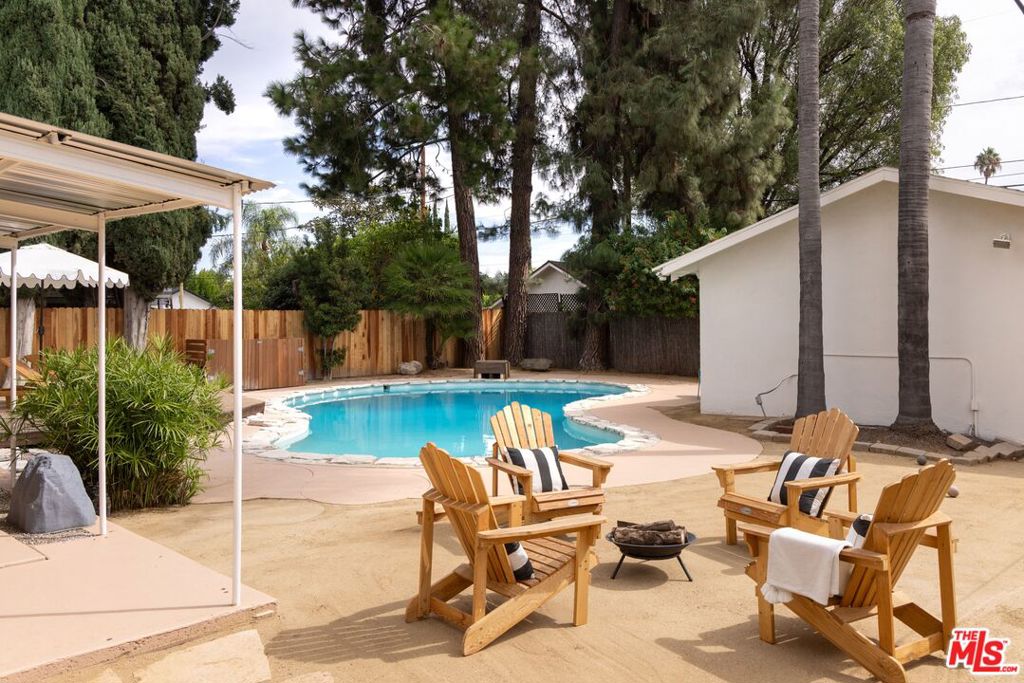22706 Martha Street Property Photo 16