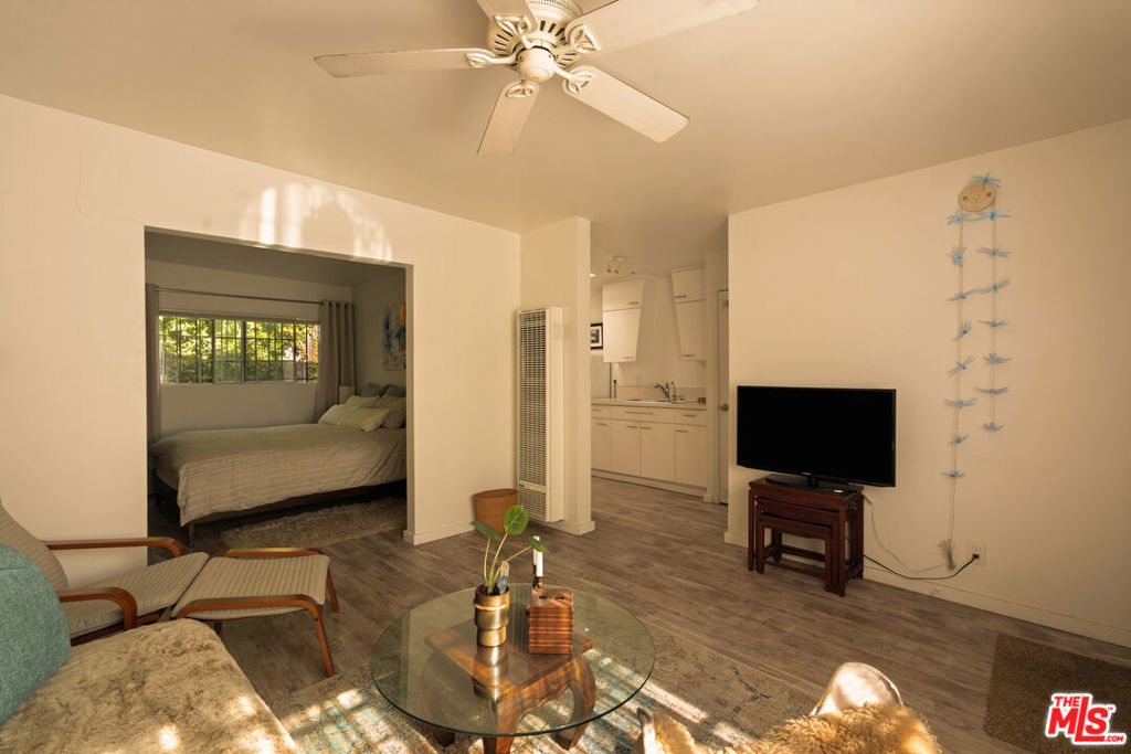 810 Indiana Avenue Property Photo 34