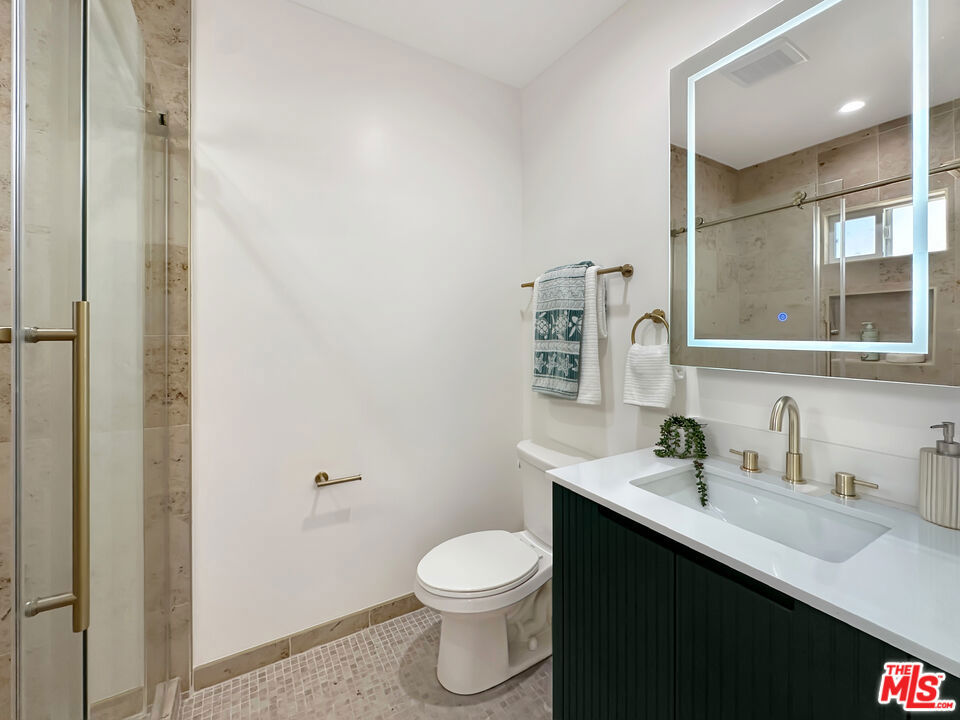7032 2nd Avenue Property Photo 18
