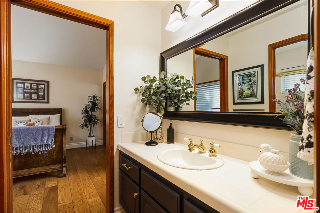 15555 Bronco Drive Property Photo 22