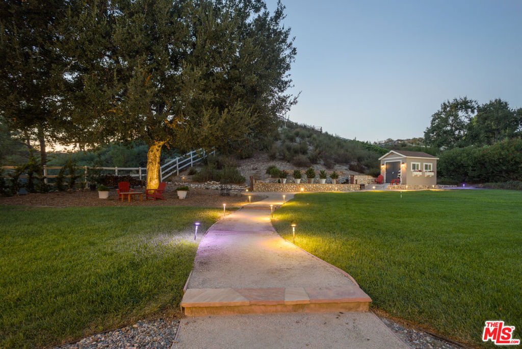 15555 Bronco Drive Property Photo 33