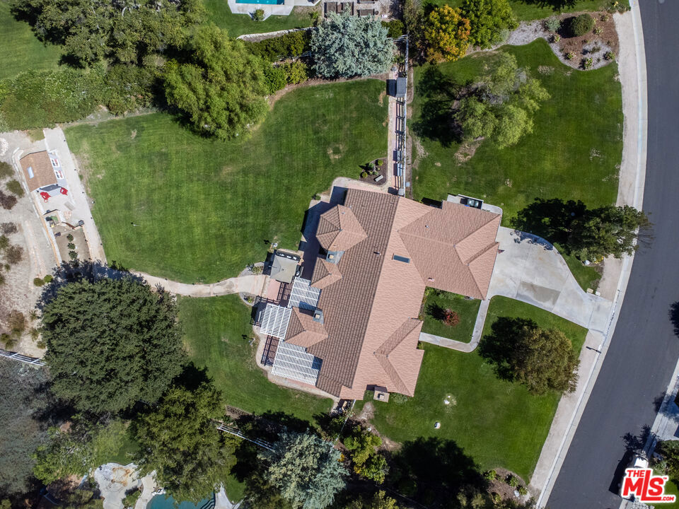 15555 Bronco Drive Property Photo 39