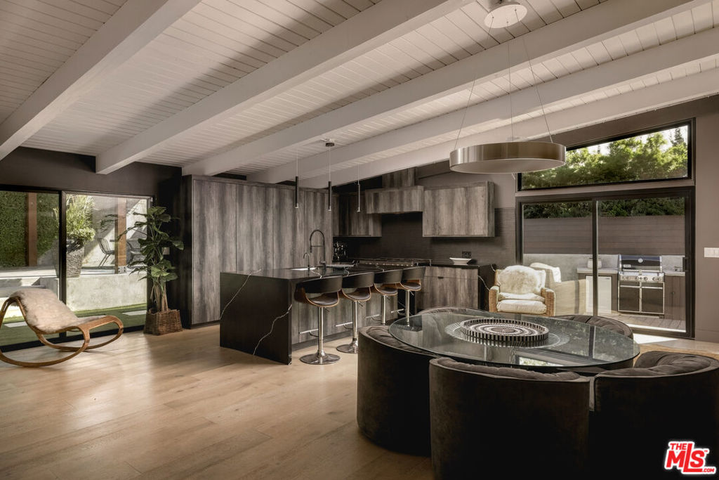 344 Arno Way Property Photo 12