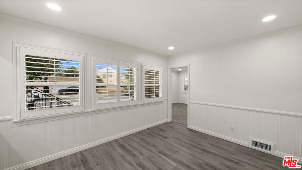 6311 La Tijera Boulevard Property Photo 19