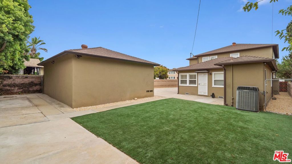 6311 La Tijera Boulevard Property Photo 50