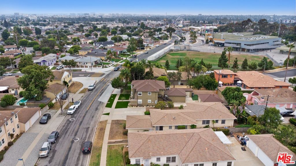 6311 La Tijera Boulevard Property Photo 59