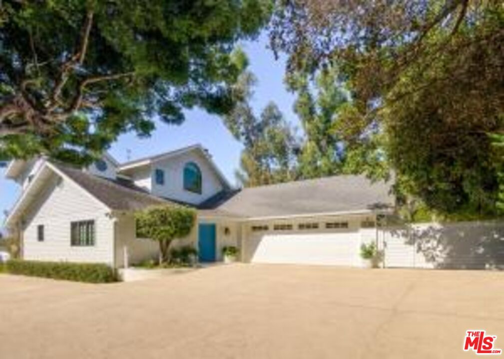 2311 Finney Street Property Photo 1