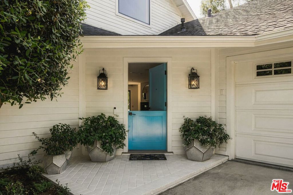 2311 Finney Street Property Photo 4