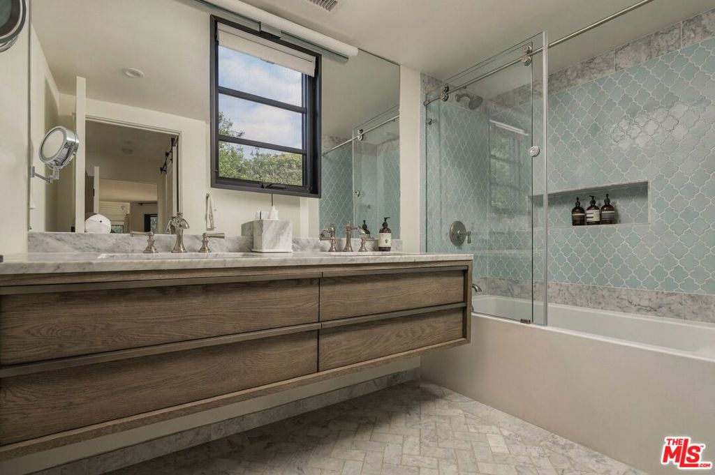 2311 Finney Street Property Photo 20