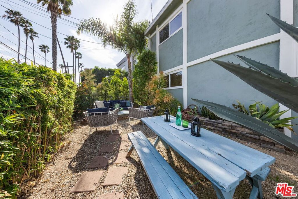 643 Pacific Street 4 Property Photo 36