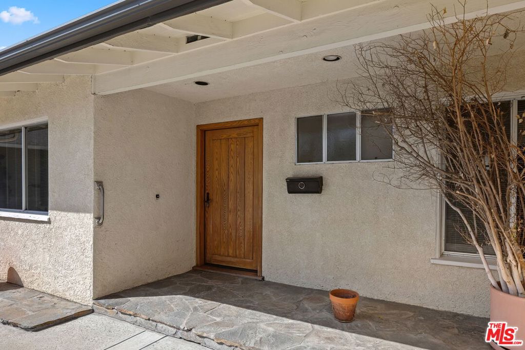 22521 Haynes Street Property Photo 3