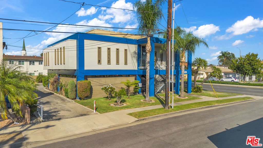 10535 Paramount Boulevard Property Photo 47