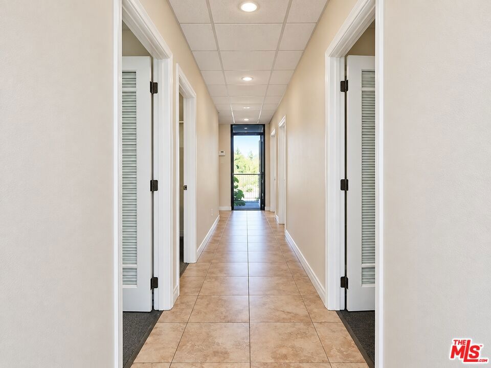 10535 Paramount Boulevard Property Photo 66