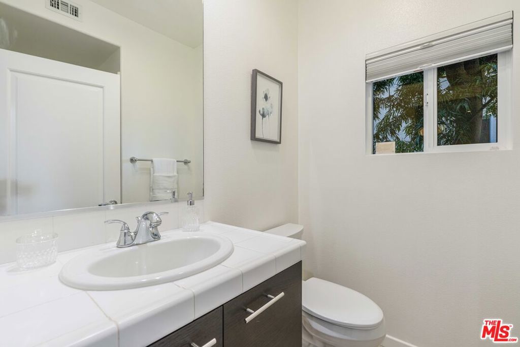 6641 Seabluff Drive Property Photo 31