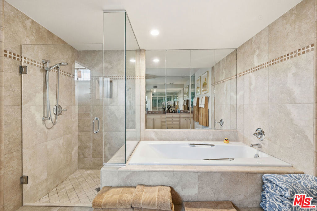 1585 E Sierra Way Property Photo 34