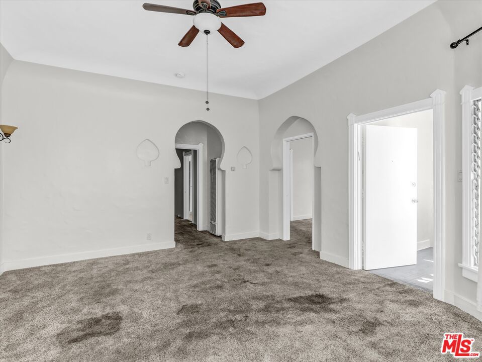 6407 Orange Street 1/2 Property Photo 8