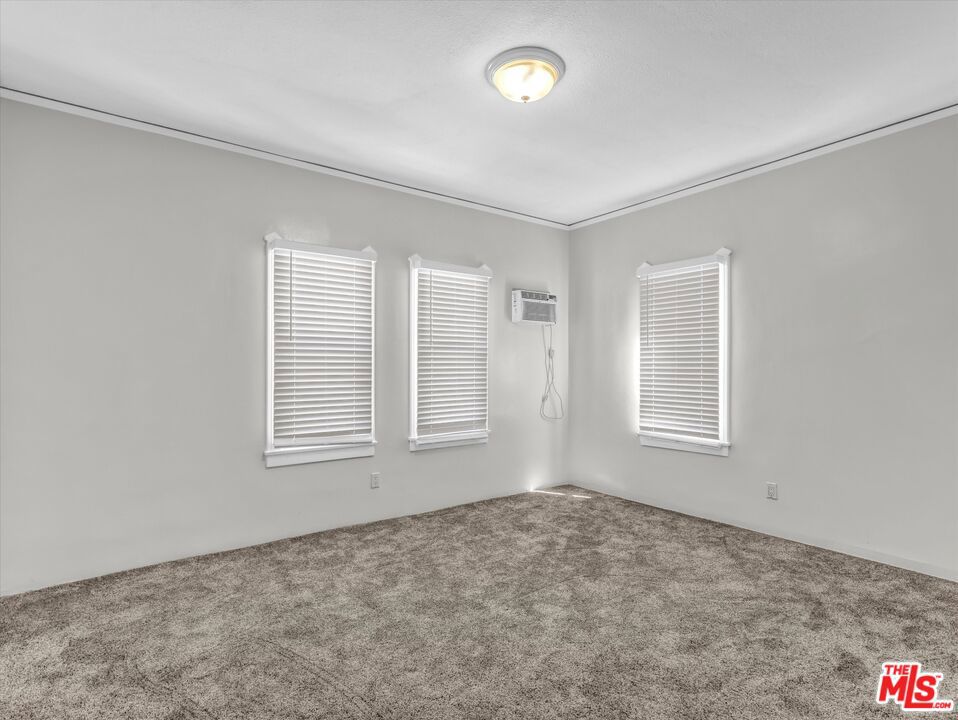 6407 Orange Street 1/2 Property Photo 20