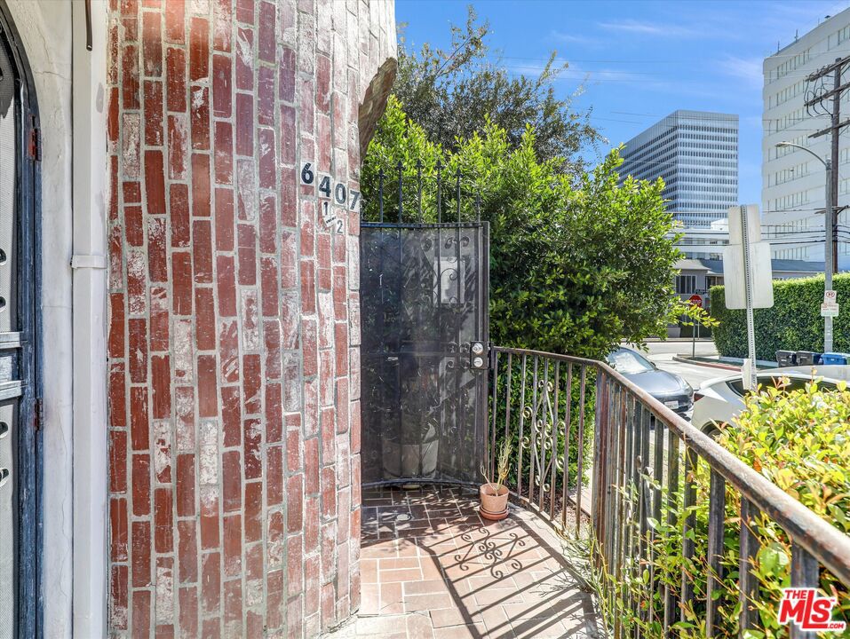 6407 Orange Street 1/2 Property Photo 24