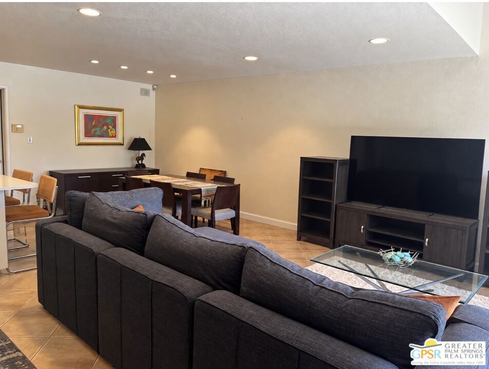 1598 N Kaweah Road 3 Property Photo 3