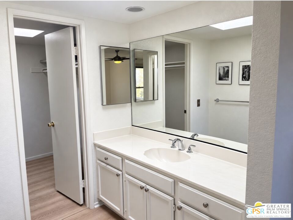 1598 N Kaweah Road 3 Property Photo 9