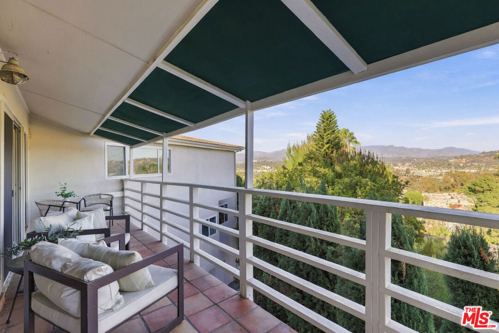 2525 Ivanhoe Drive Property Photo 38
