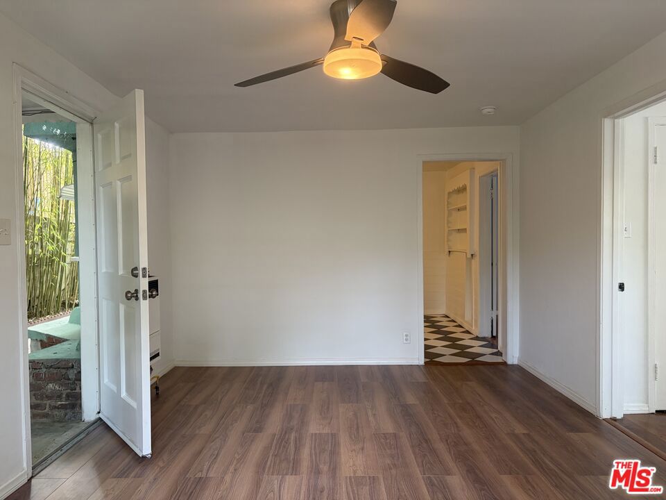 2983 Sunnynook Drive Property Photo 5