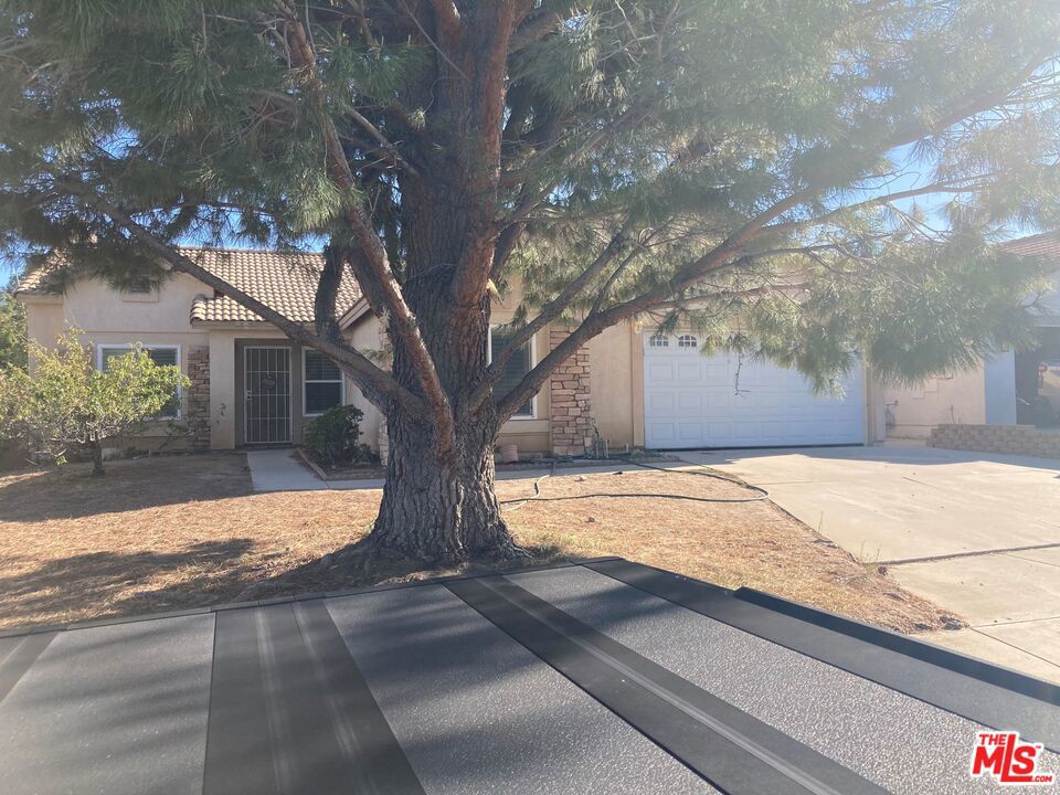 2619 W Windhaven Drive Property Photo 1