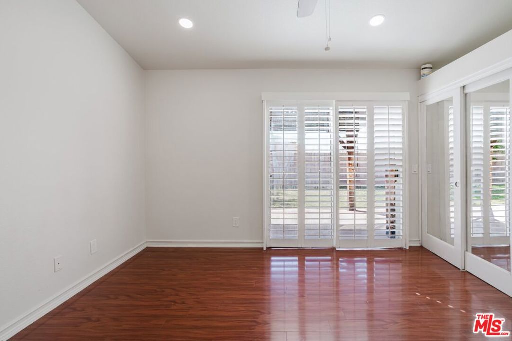 2619 W Windhaven Drive Property Photo 13