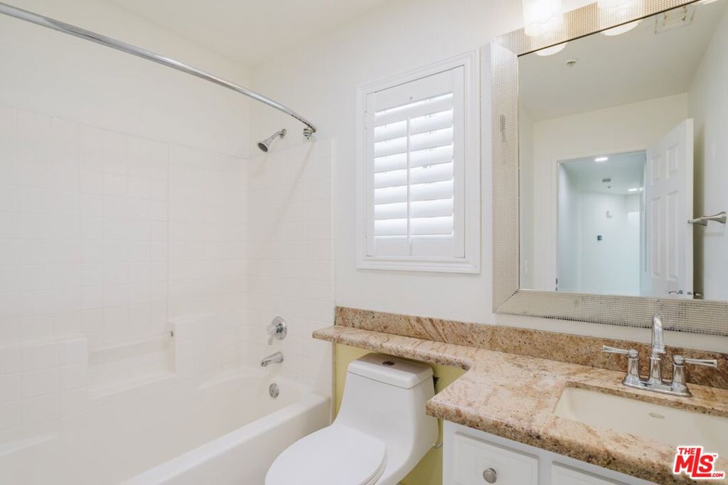 2619 W Windhaven Drive Property Photo 18