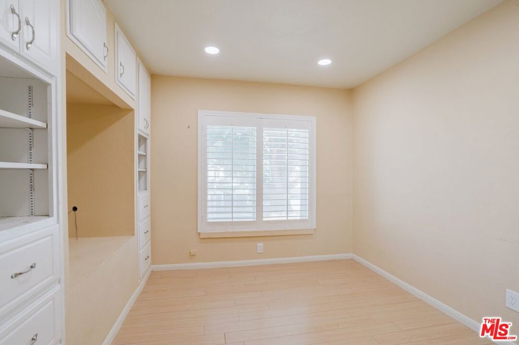 2619 W Windhaven Drive Property Photo 25