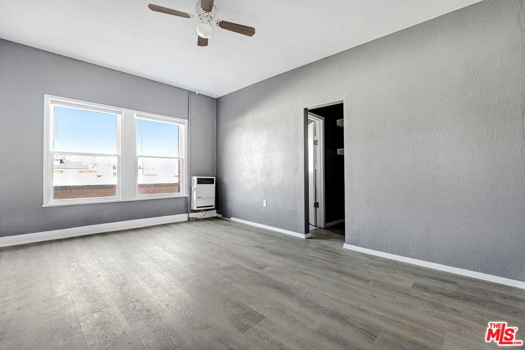 812 S Westlake Avenue 303 Property Photo 4