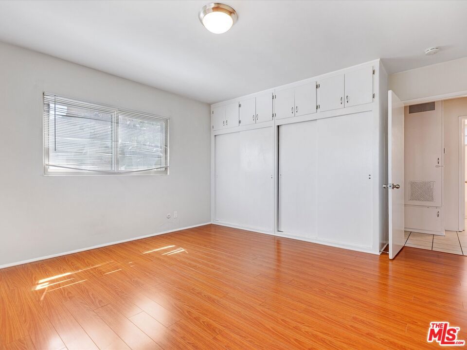 521 S Oak Street Property Photo 14