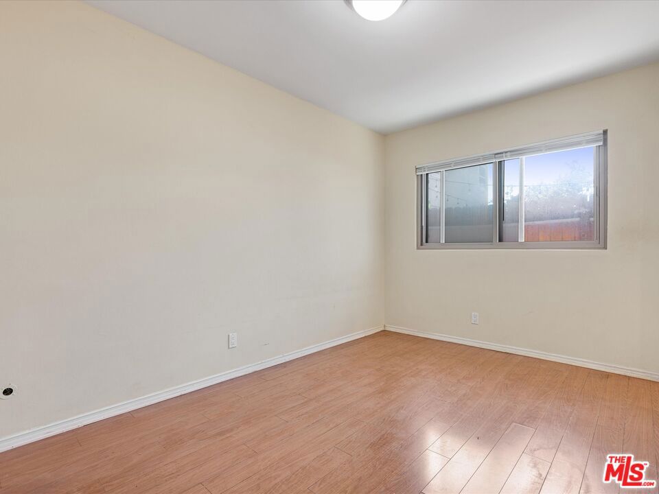 521 S Oak Street Property Photo 27
