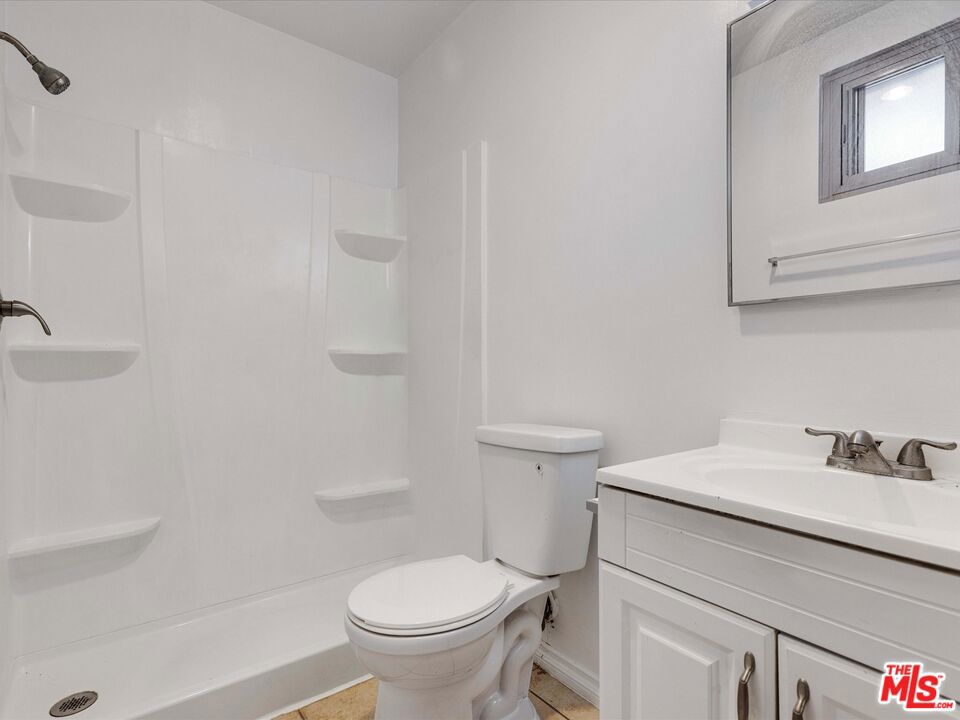 521 S Oak Street Property Photo 29