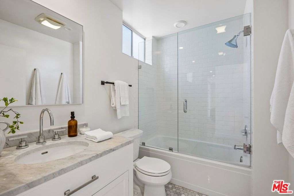 5806 Waring Avenue 7 Property Photo 21