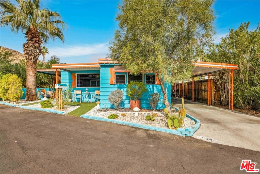 108 Camarillo Street Property Photo 1