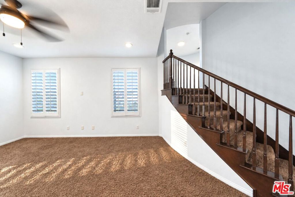 15959 Nature Trail Property Photo 10