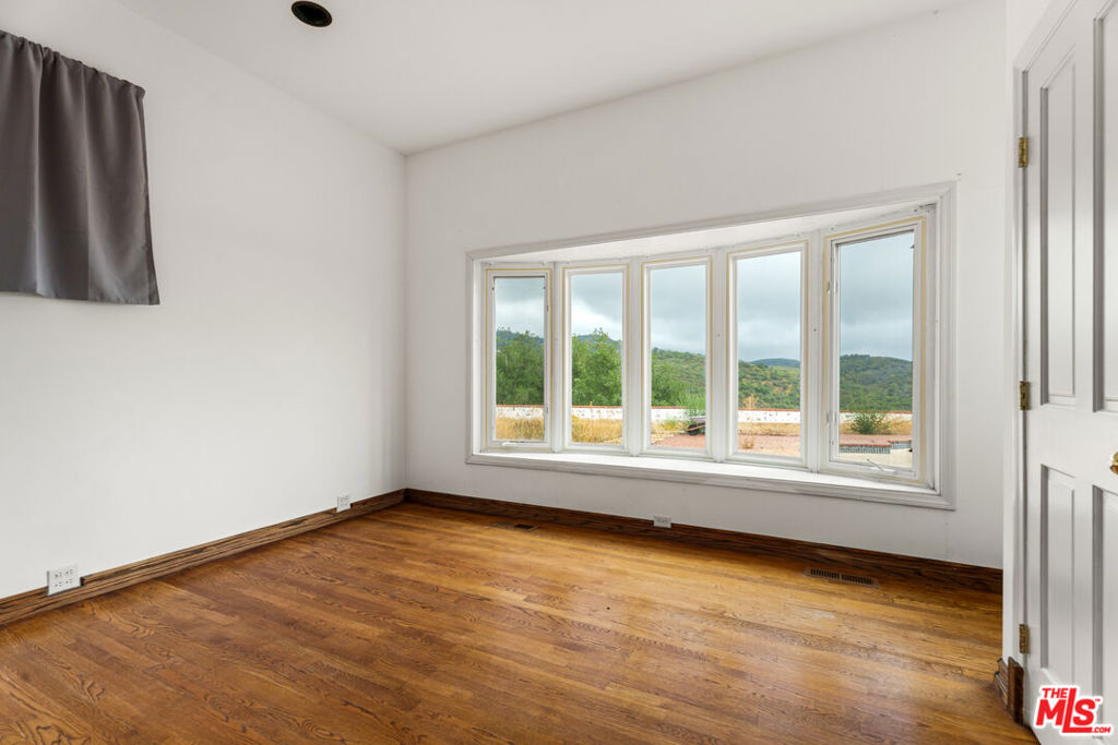 5701 Boulder Creek Road Property Photo 20