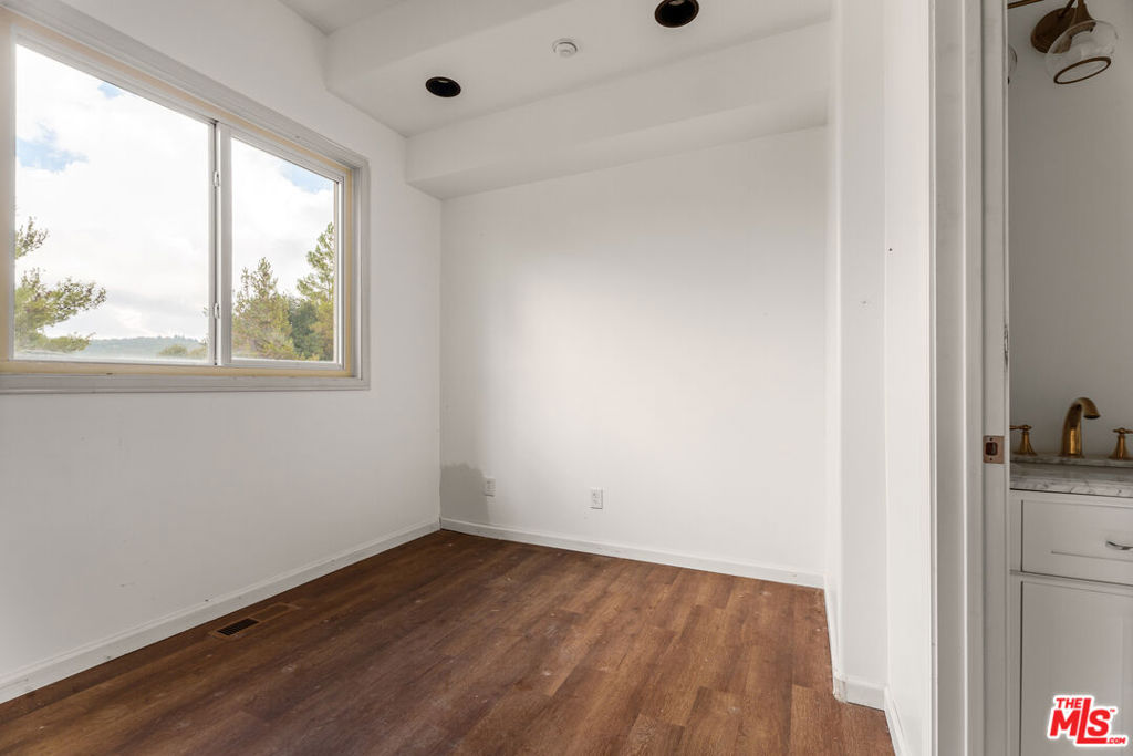 5701 Boulder Creek Road Property Photo 25