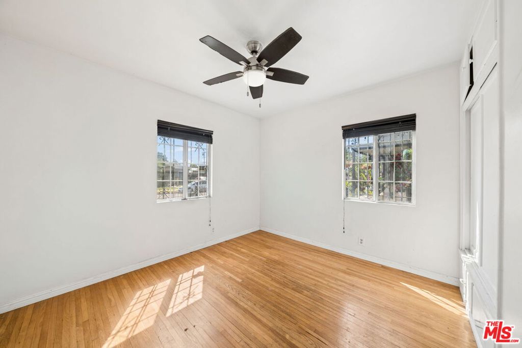 601 W Arbutus Street Property Photo 23