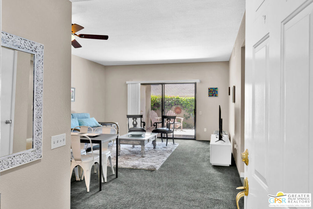 255 S Avenida Caballeros 111 Property Photo 2