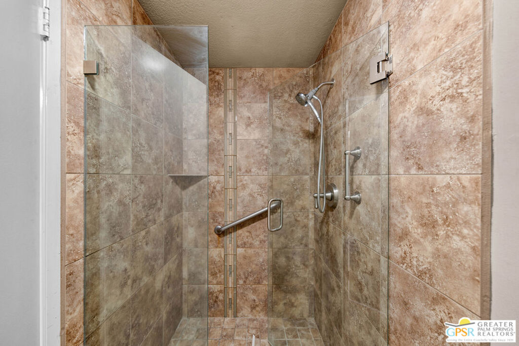 255 S Avenida Caballeros 111 Property Photo 20