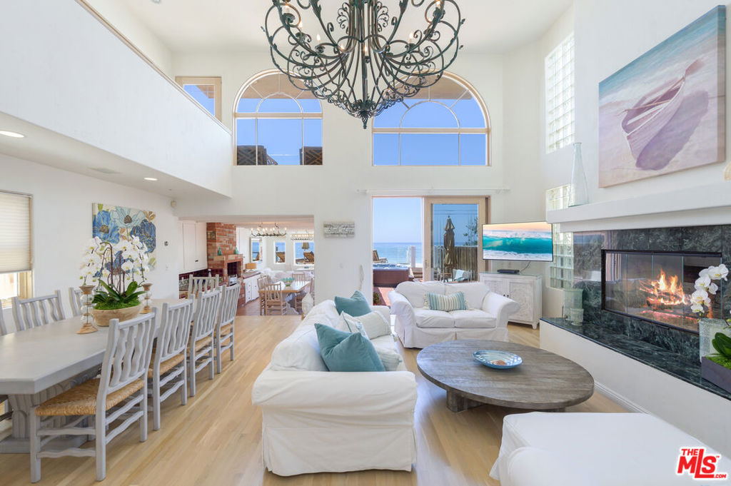23620 Malibu Colony Road Property Photo 14